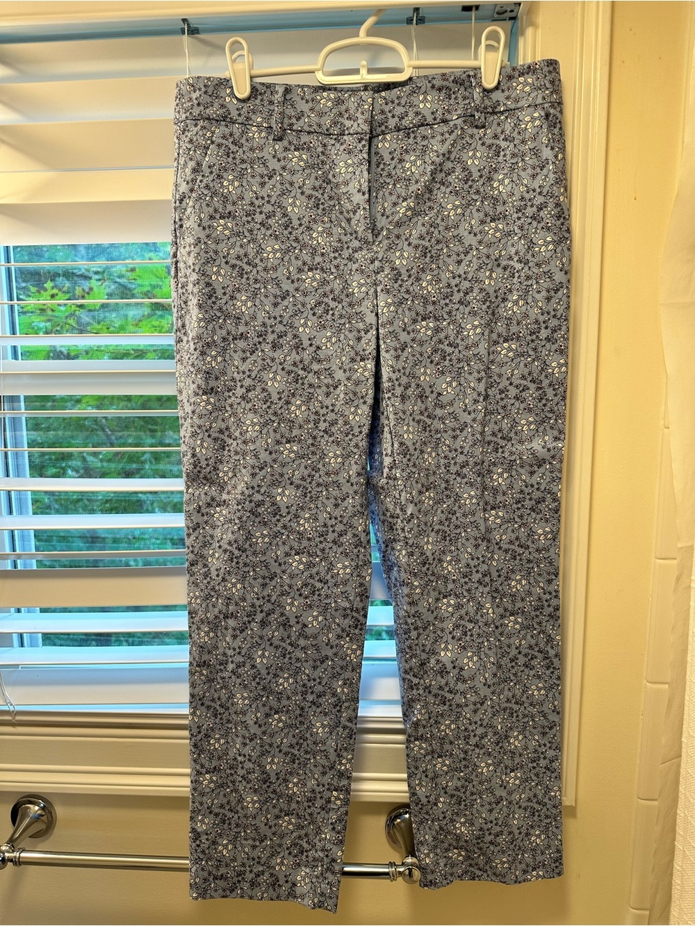 LOFT Ankle Crop Floral-Print Pants in Light Blue